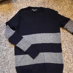 Women's Banana Republic Navy Sweater